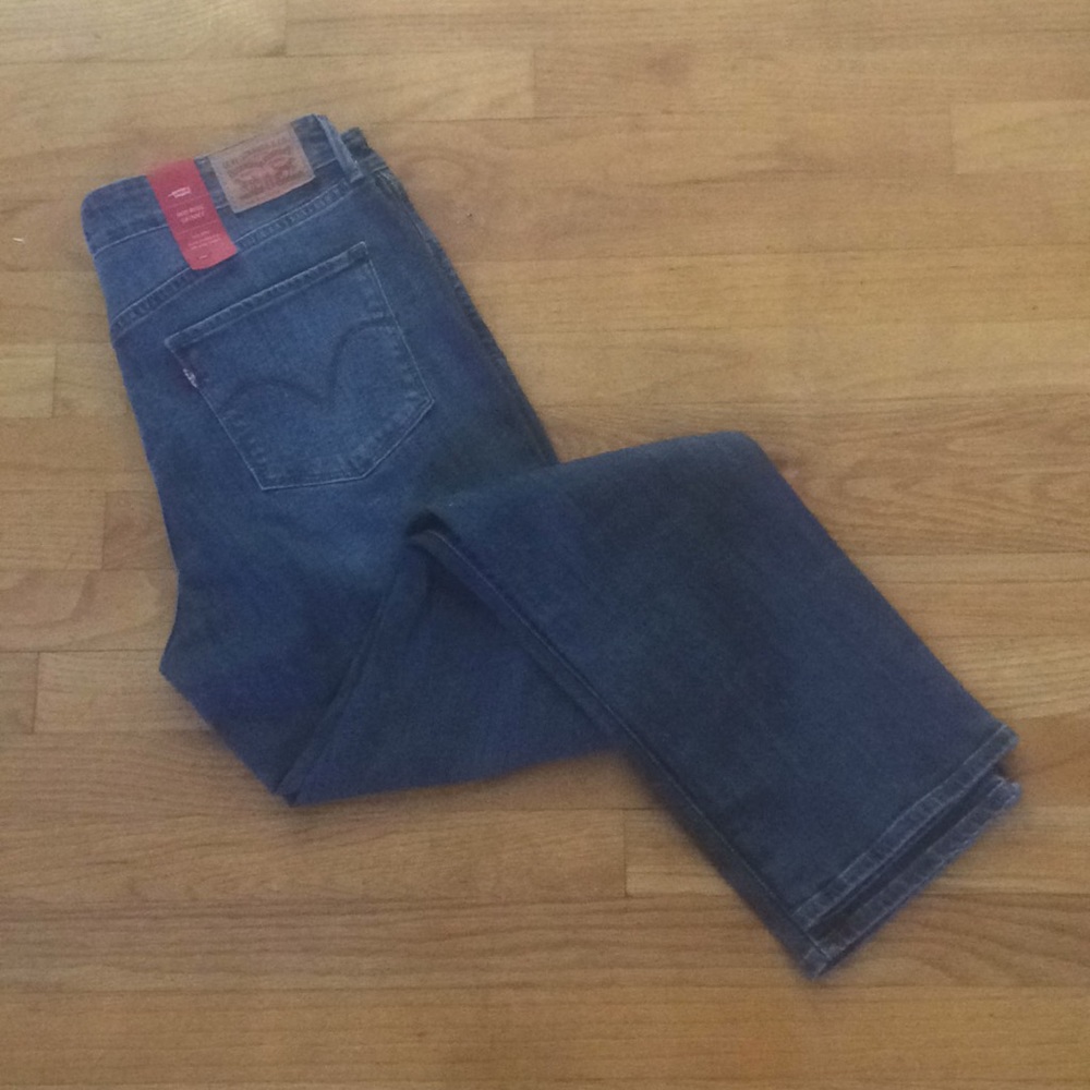 skinny levis